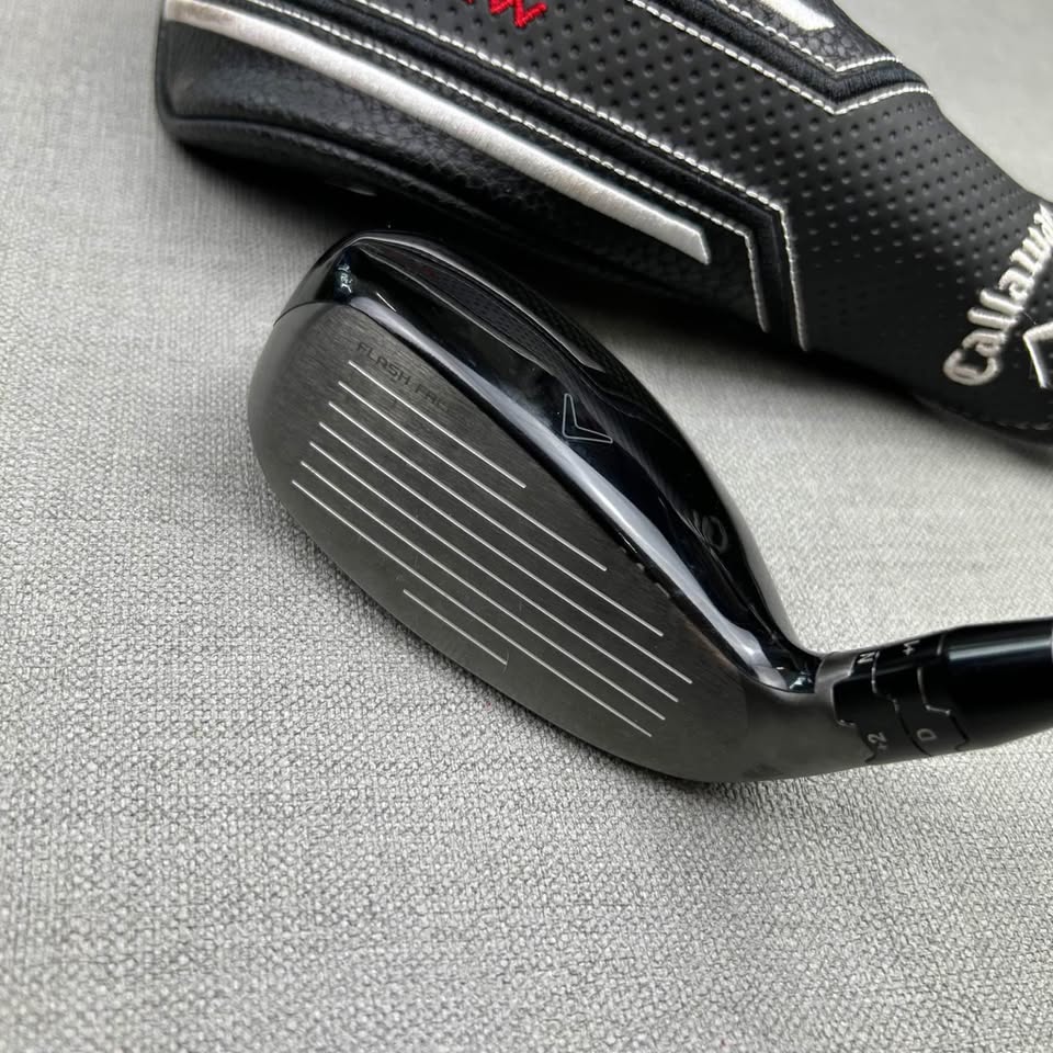 Callaway Apex 4 Hybrid - Regular Flex / 21 Degree Adjustable