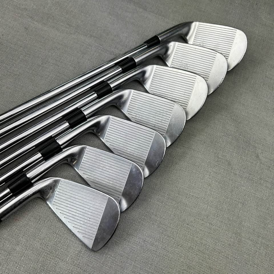 Callaway RAZR X Forged Irons - Stiff Flex / 4-PW