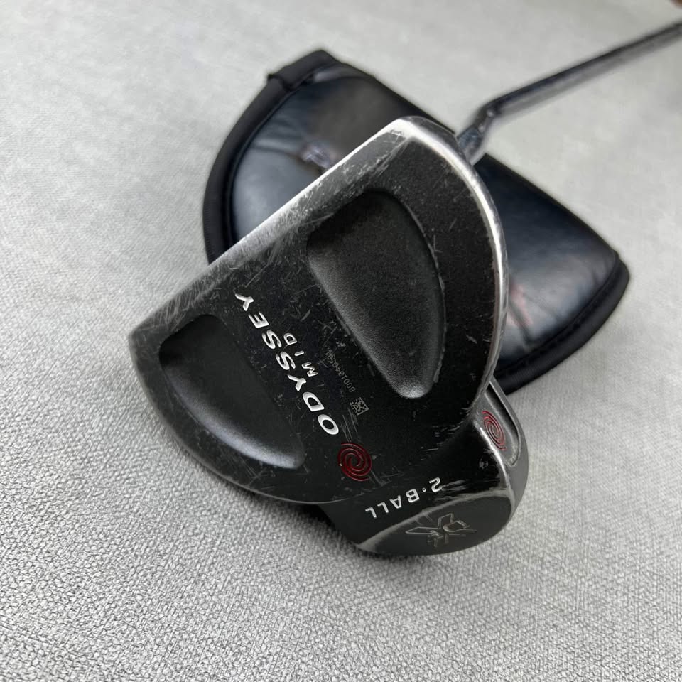 Odyssey DFX 2 Ball Broomstick Putter - 45 Inches / Extended Grip