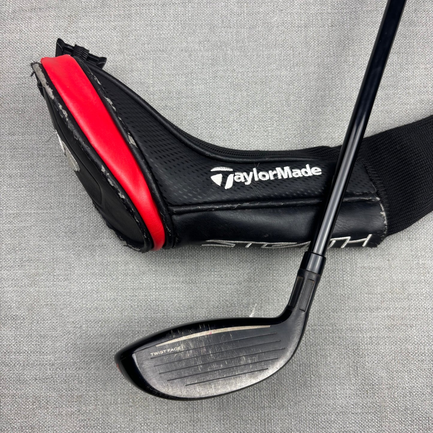 Taylormade Stealth 4 Hybrid - Stiff Flex / 22 Degree