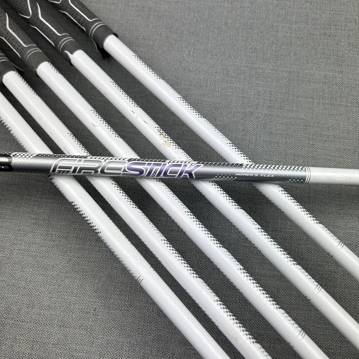 Wilson Reflex Ladies Iron Set - Ladies Graphite / 6-SW