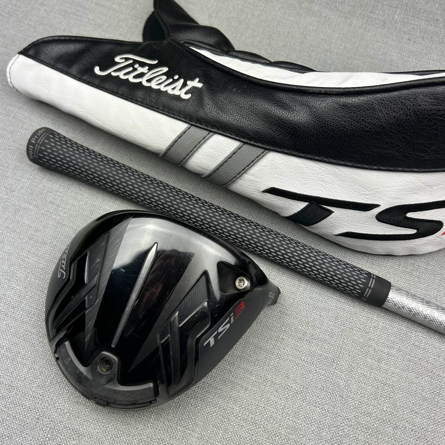 Titleist TSi3 Driver - Regular Flex / 10 Degree