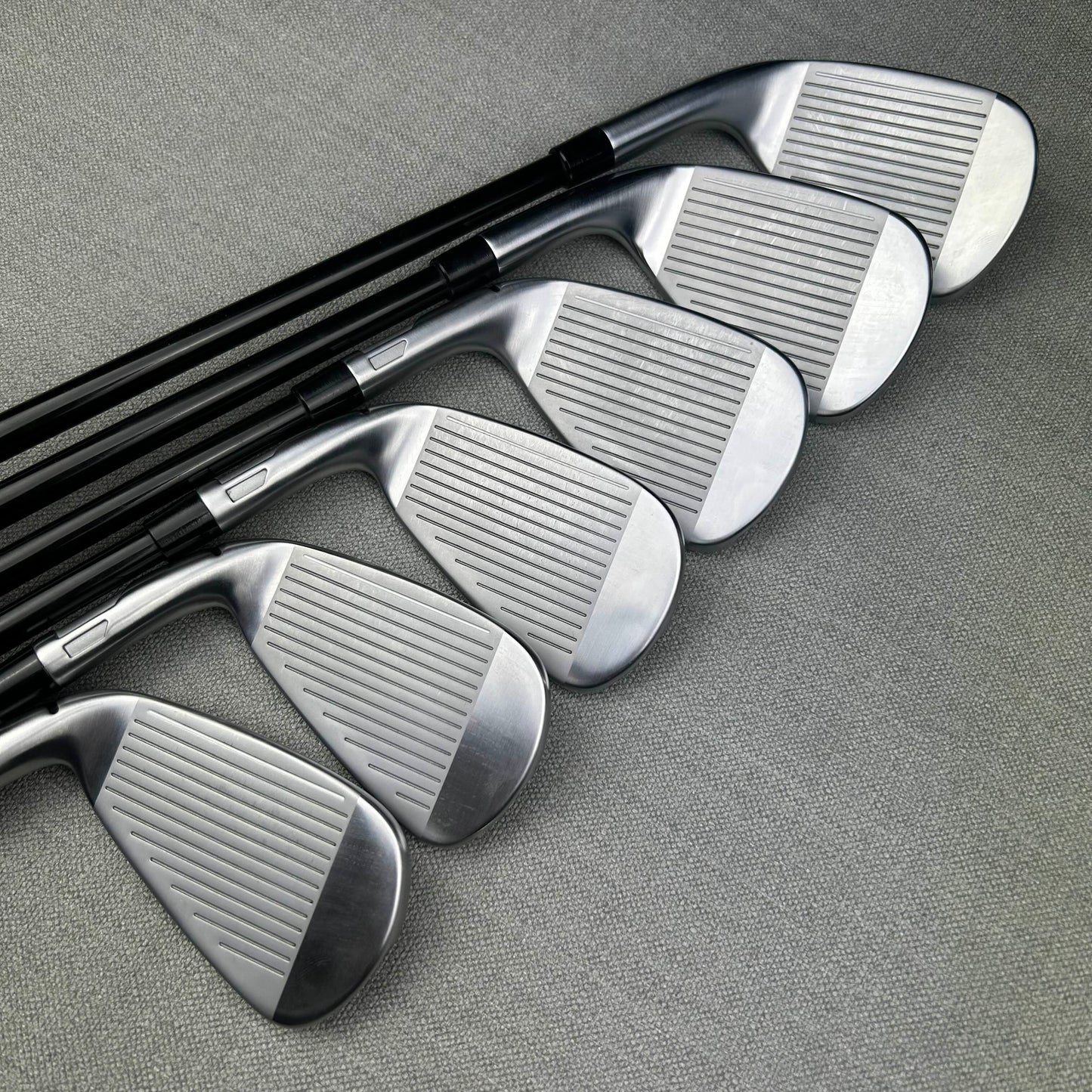 Taylormade Qi Irons - Upgraded Ventus Regular Flex / 5-PW