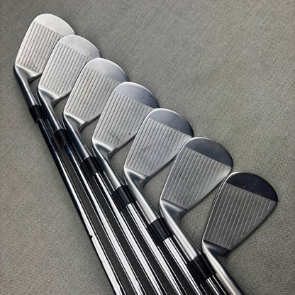 Callaway Apex Pro 24’ Forged Irons - Stiff Flex / 4-PW
