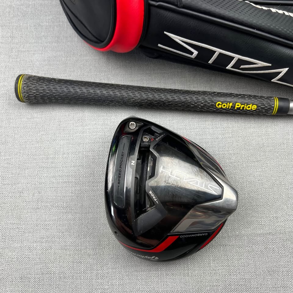 Taylormade Stealth Plus Driver - 9 Degree / Stiff Flex
