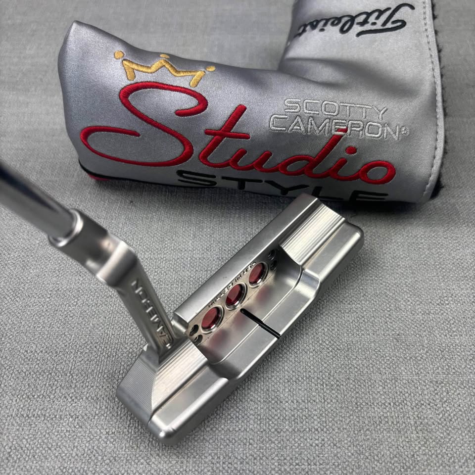 Scotty Cameron Studio Style Newport 2 Putter - 34 Inches (As New)