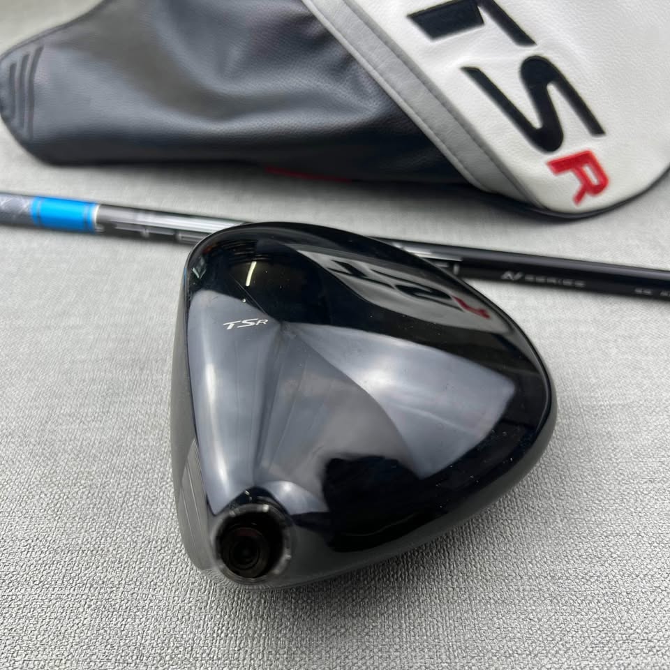 Titleist TSR2 Driver - 9 Degree / Stiff Flex