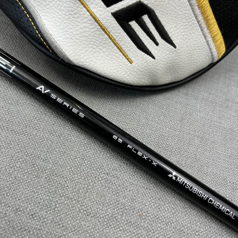 Callaway Rogue ST Max LS Driver - X Flex / 9 Degree