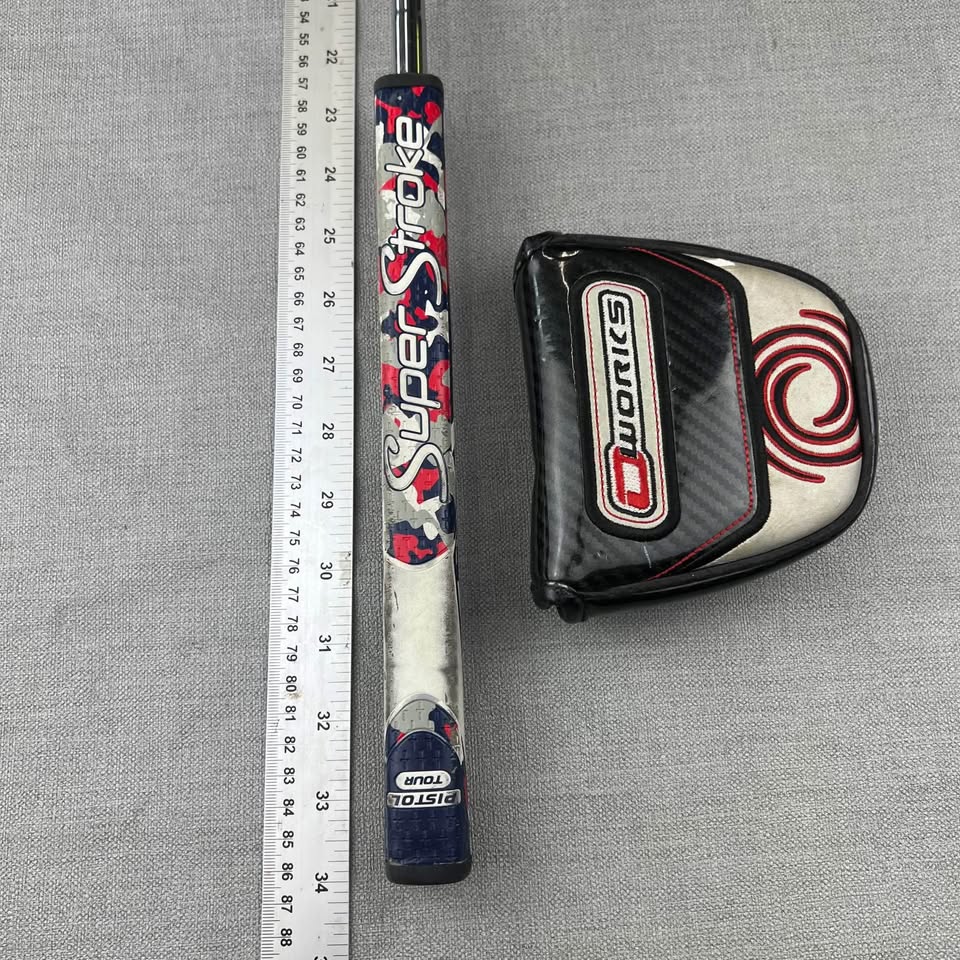 Odyssey O Works R Line Putter - 34 Inches