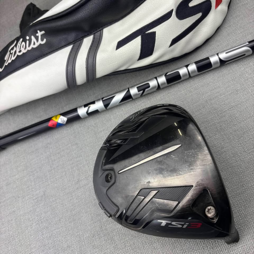 Titleist TSi3 Driver - Stiff Flex / 10 Degree