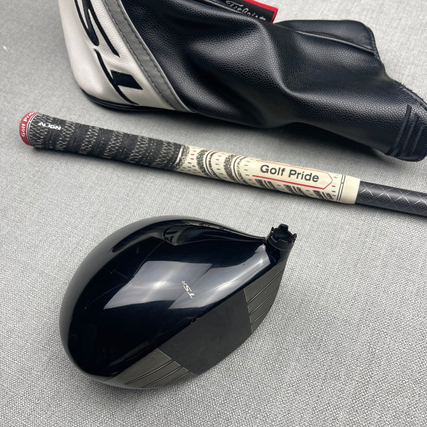 Titleist TSR3 Driver - Stiff Flex / 9 Degree