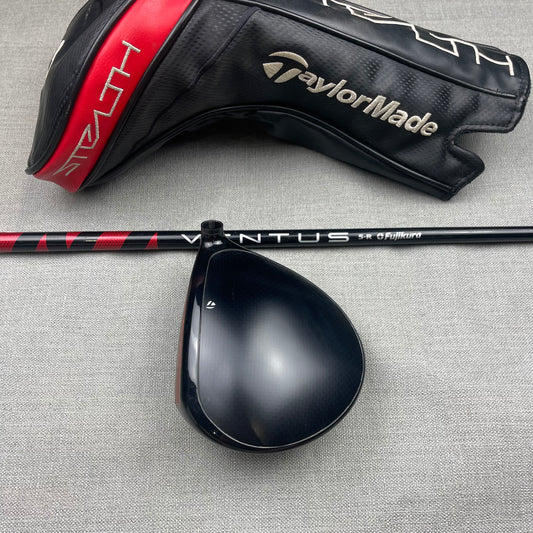 Taylormade Stealth Driver - Regular Flex / 10.5 Degree / Left Handed