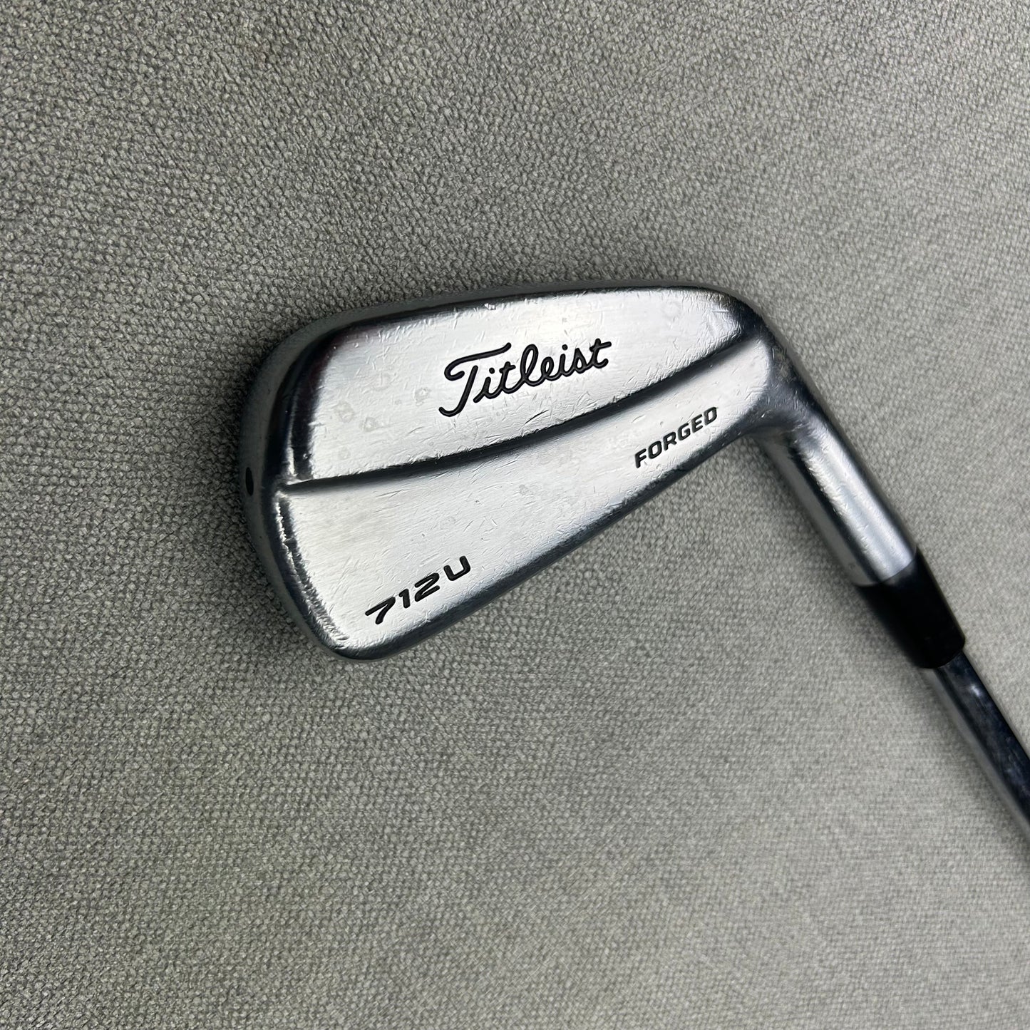 Titleist 712U 2 Iron - 18 Degree / Stiff Flex