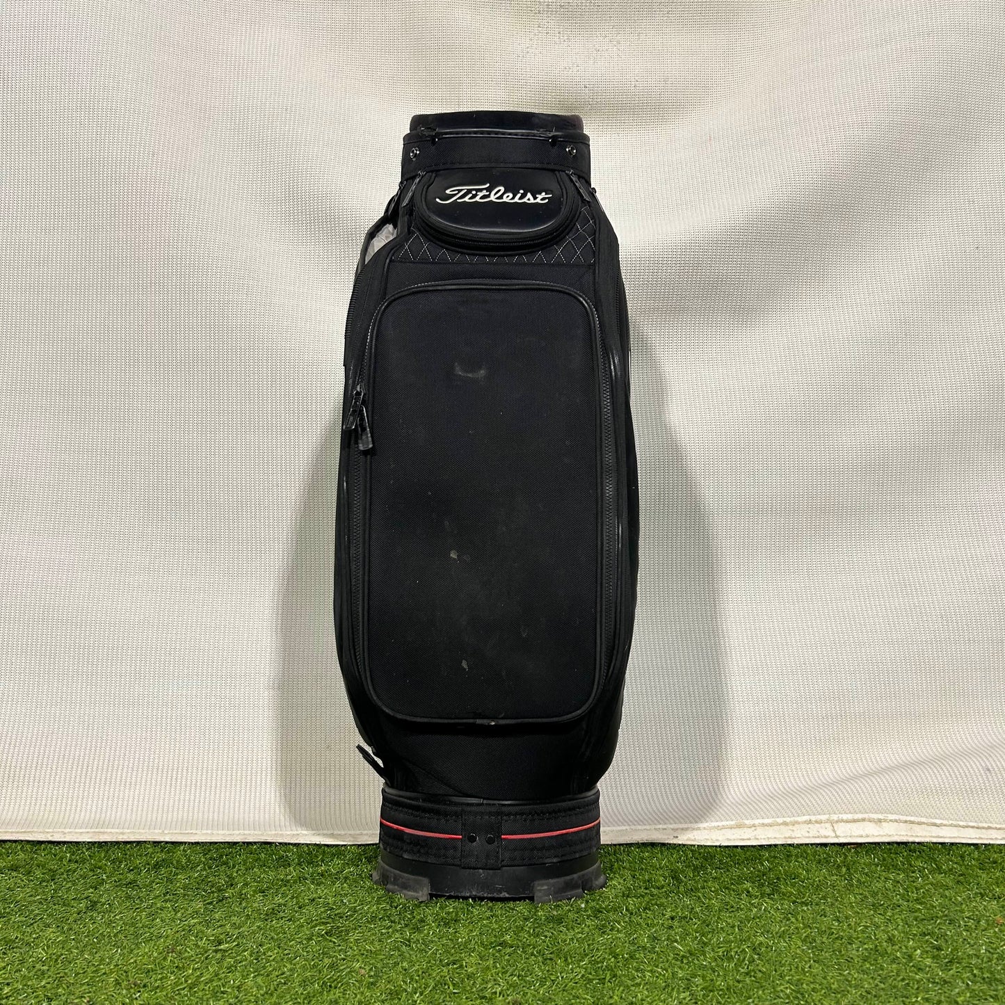 Titleist Midsize Tour Staff Bag